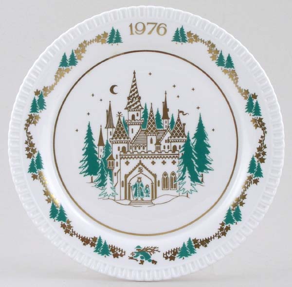 Christmas Plate c1976